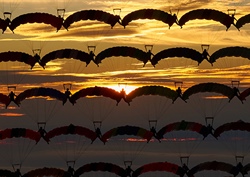 Canopy Formation Skydivers Set Sequential World Record!