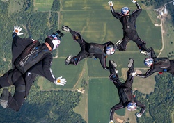 Seventy-six Formation Skydiving Teams Fly High at Nationals