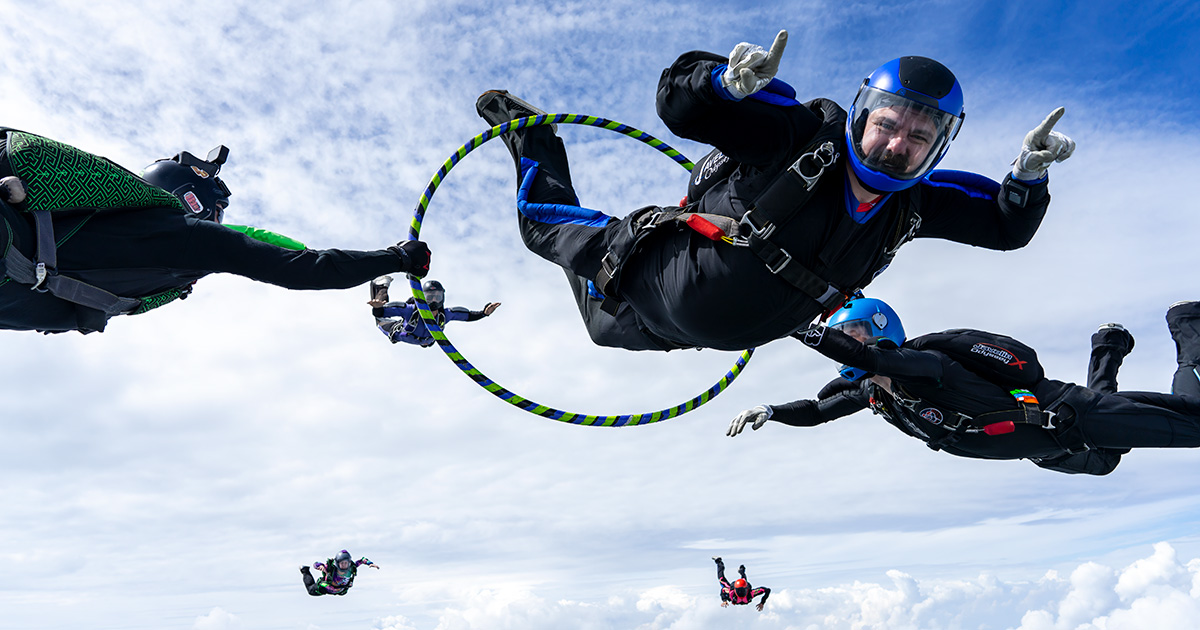 CouchFreaks Boogie Lights Up Iowa