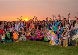 Chicagoland Hosts SIS Luau