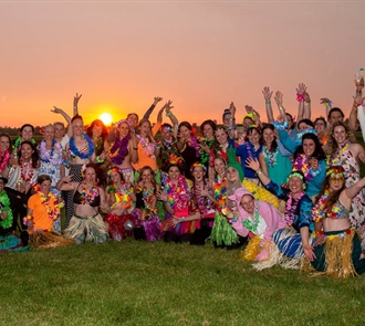 Chicagoland Hosts SIS Luau