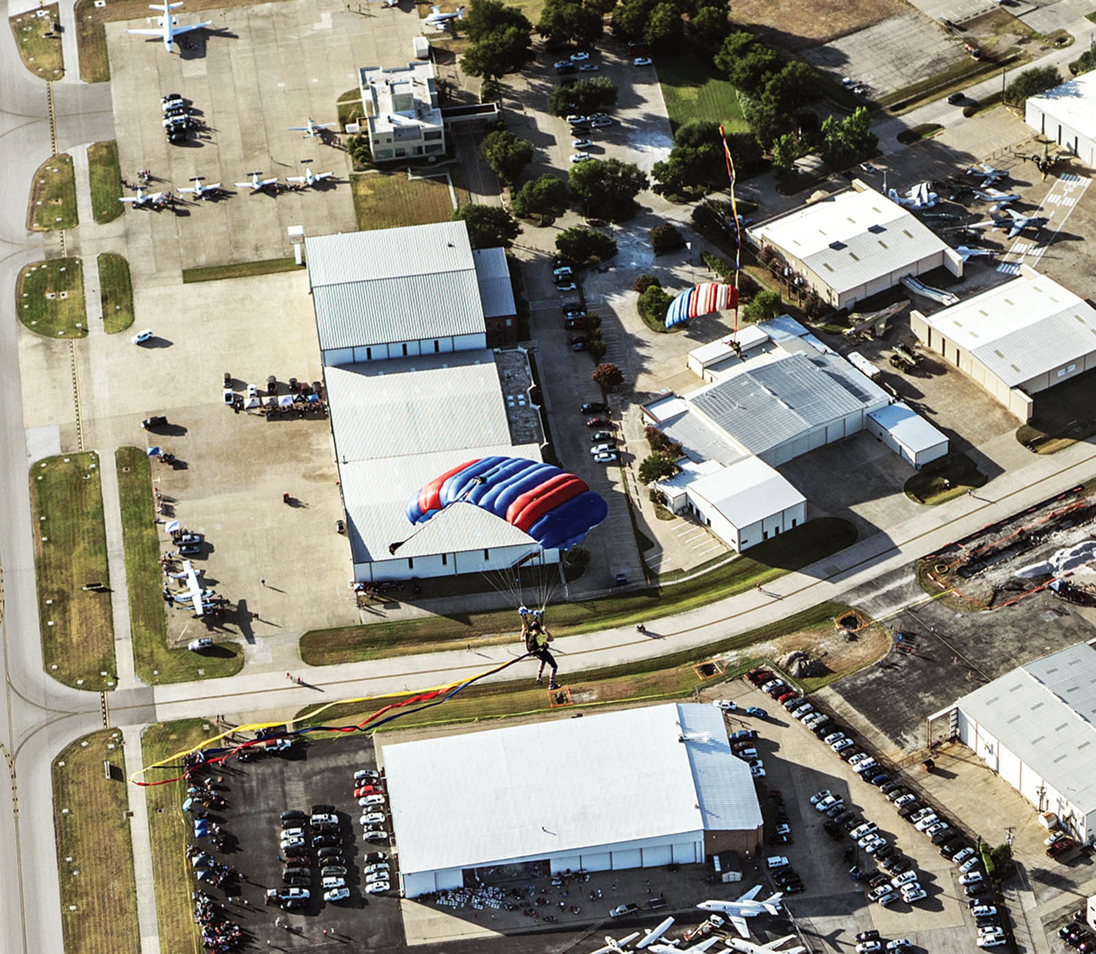 Jumpers Entertain Crowds At Kaboom Town